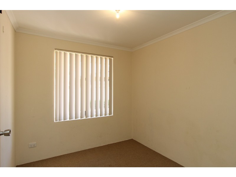 2/36 Streich Avenue, Kelmscott WA 6111