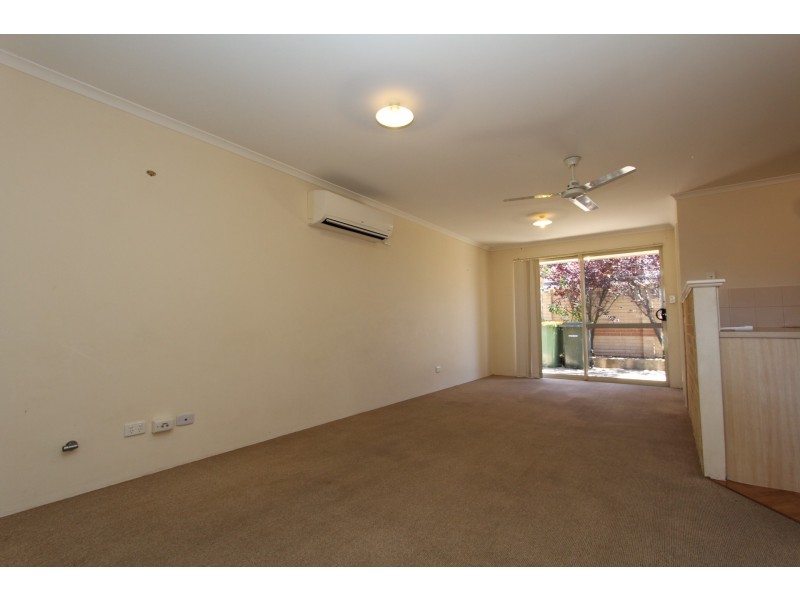 2/36 Streich Avenue, Kelmscott WA 6111