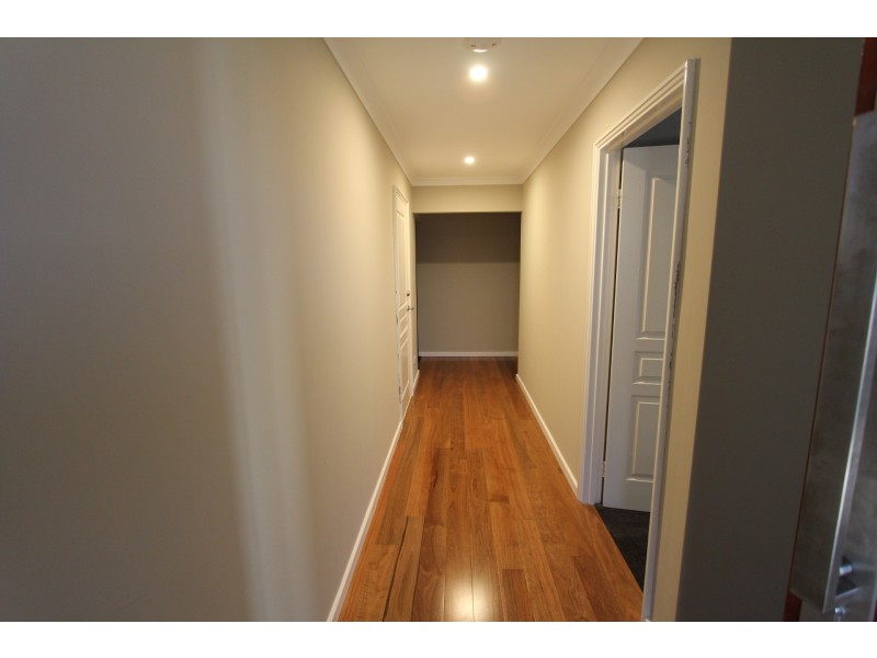 8 Surman Street, Byford WA 6122