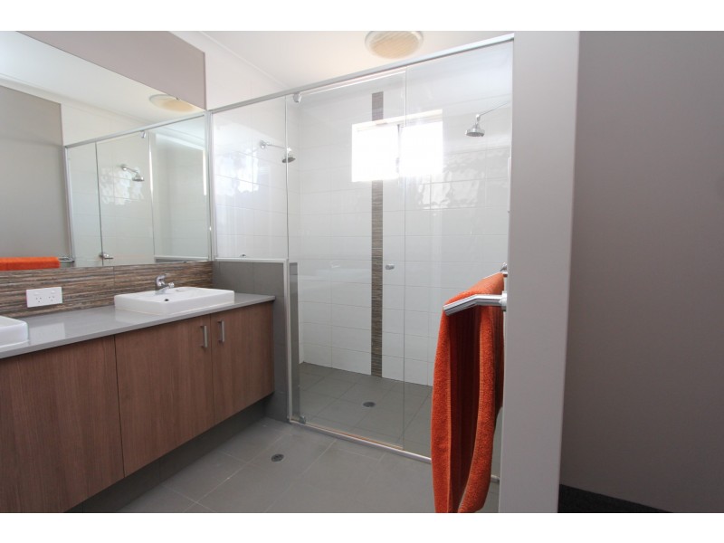 8 Surman Street, Byford WA 6122