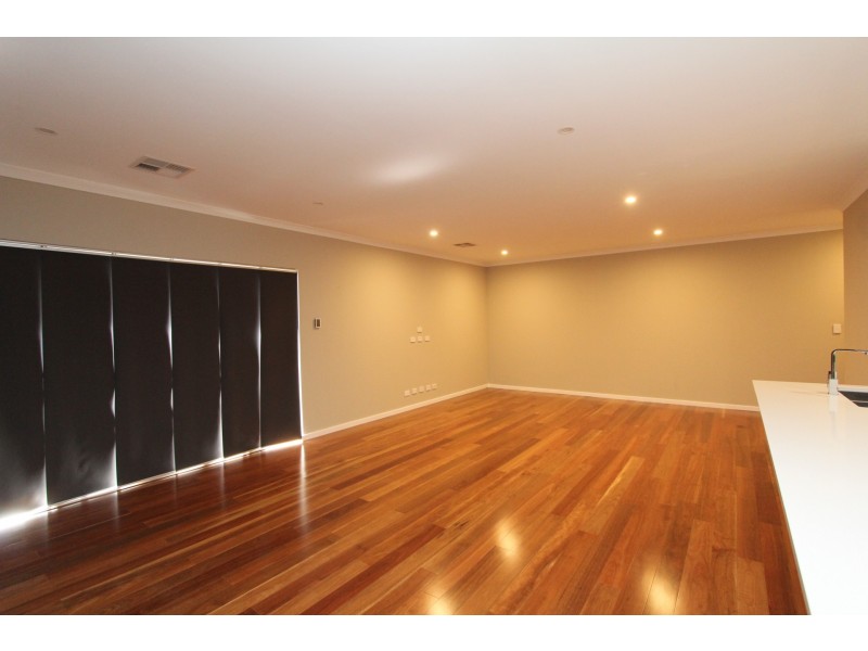 8 Surman Street, Byford WA 6122