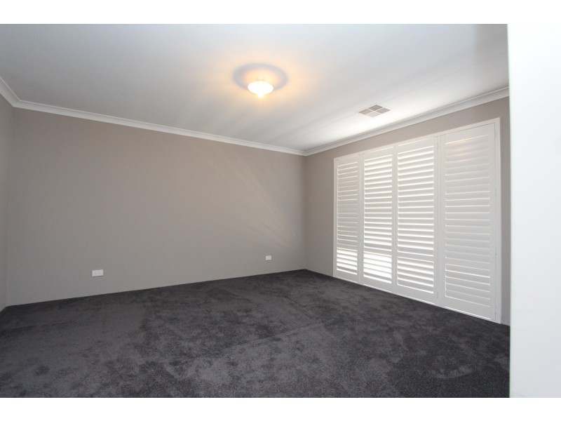 8 Surman Street, Byford WA 6122