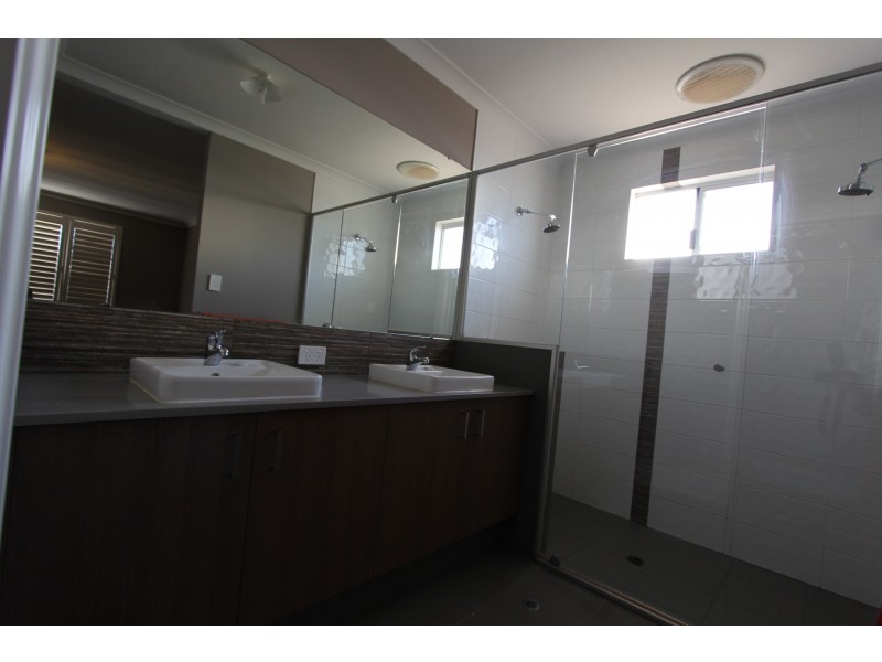 8 Surman Street, Byford WA 6122