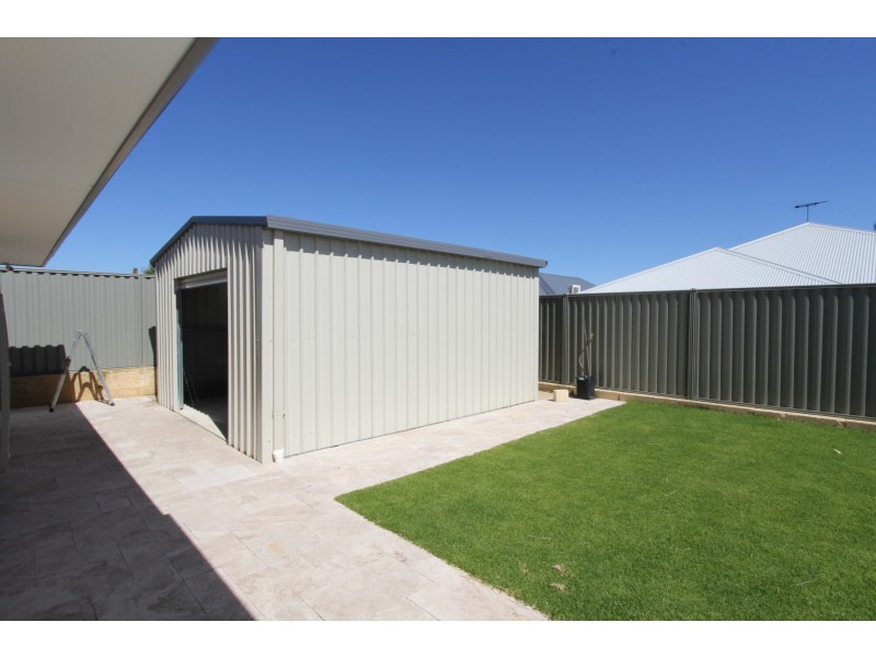 8 Surman Street, Byford WA 6122