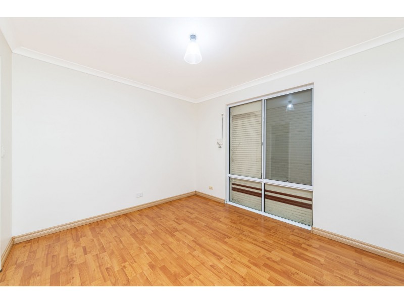 15 Sitella Plaza, Brookdale WA 6112