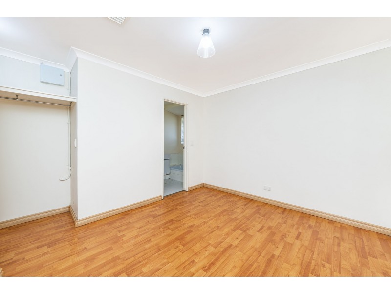 15 Sitella Plaza, Brookdale WA 6112