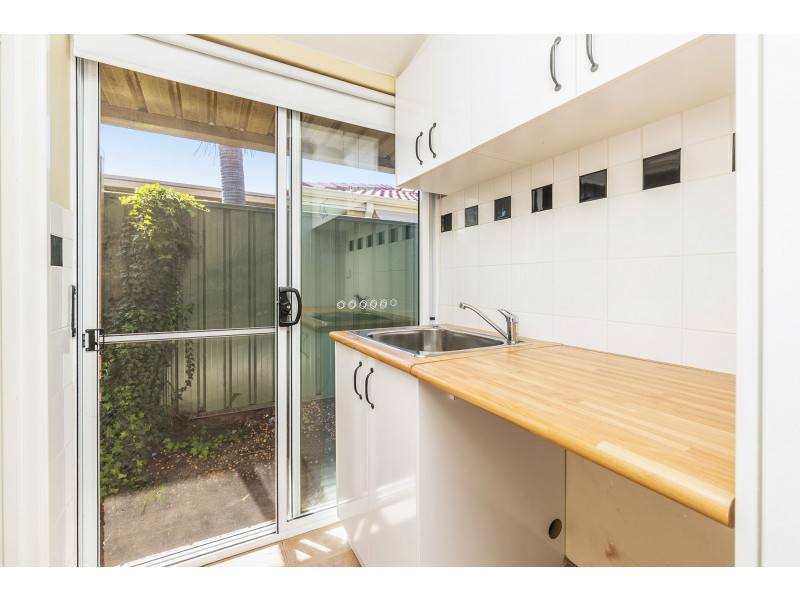 15 Sitella Plaza, Brookdale WA 6112