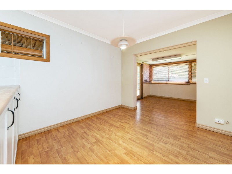 15 Sitella Plaza, Brookdale WA 6112