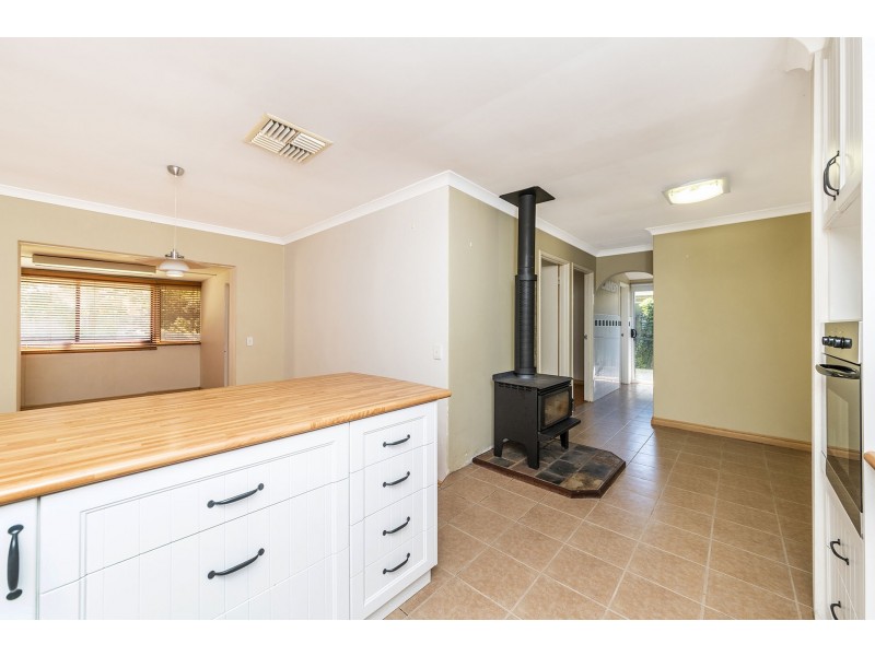 15 Sitella Plaza, Brookdale WA 6112