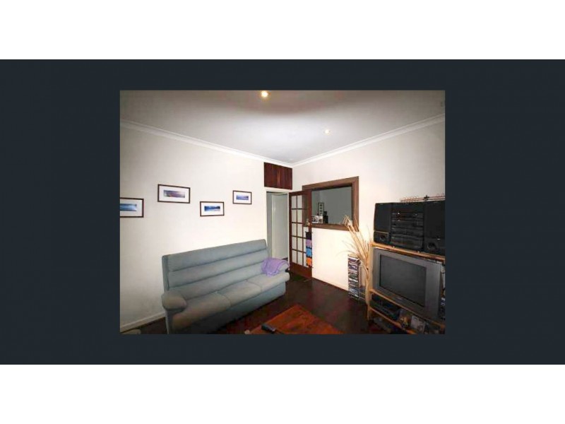 28 Robin Hood Avenue, Armadale WA 6112