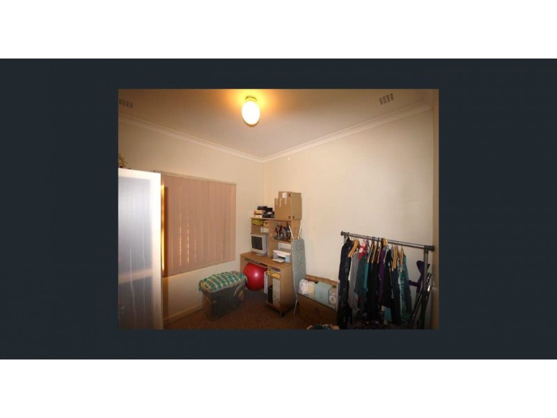 28 Robin Hood Avenue, Armadale WA 6112