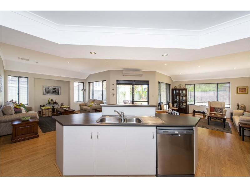 49 Freycinet Circuit, Aubin Grove WA 6164