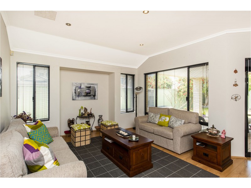 49 Freycinet Circuit, Aubin Grove WA 6164