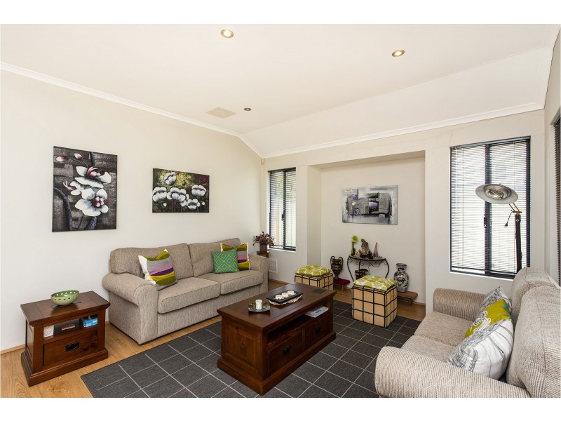 49 Freycinet Circuit, Aubin Grove WA 6164