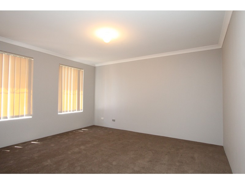 19 Noosa Drive, Secret Harbour WA 6173