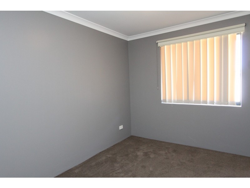 19 Noosa Drive, Secret Harbour WA 6173