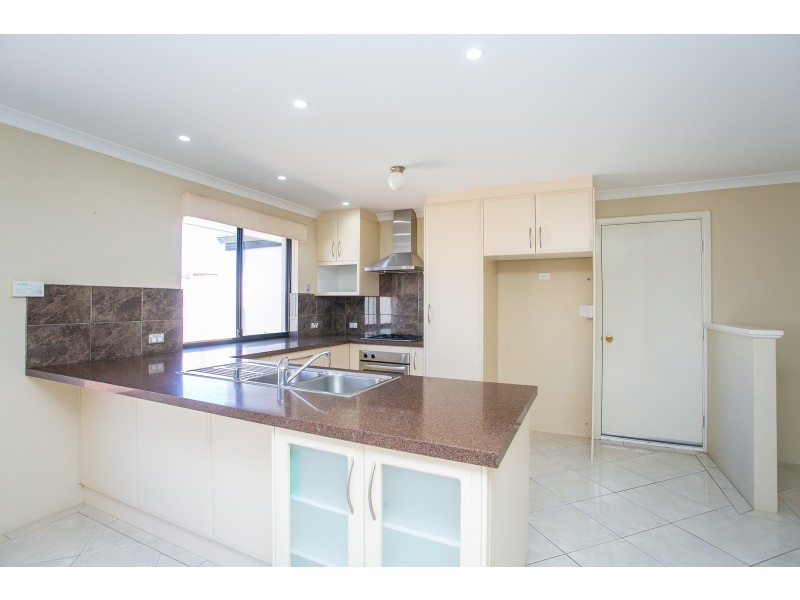 49 Millendon Street, Carramar WA 6031