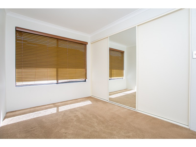 49 Millendon Street, Carramar WA 6031