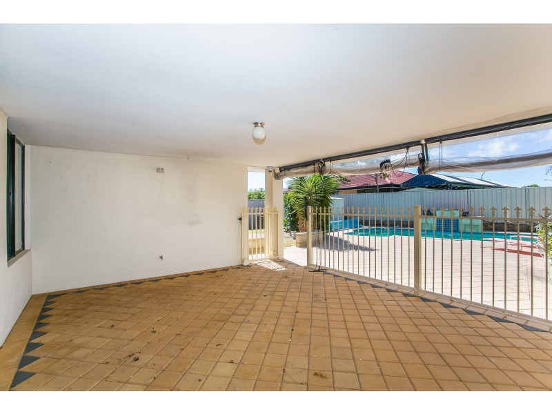 49 Millendon Street, Carramar WA 6031