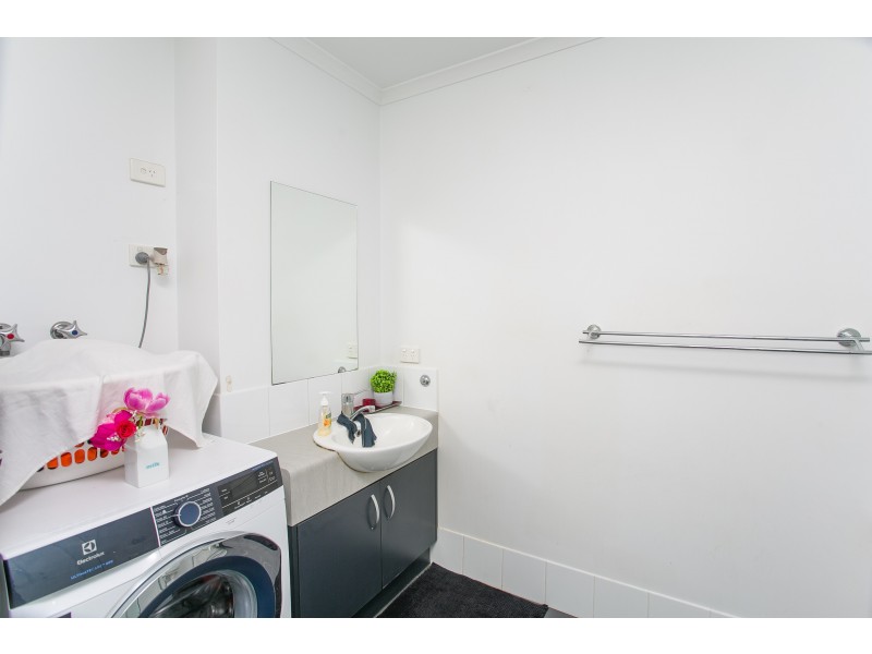 6/4 Ashbury Crescent, Mirrabooka WA 6061