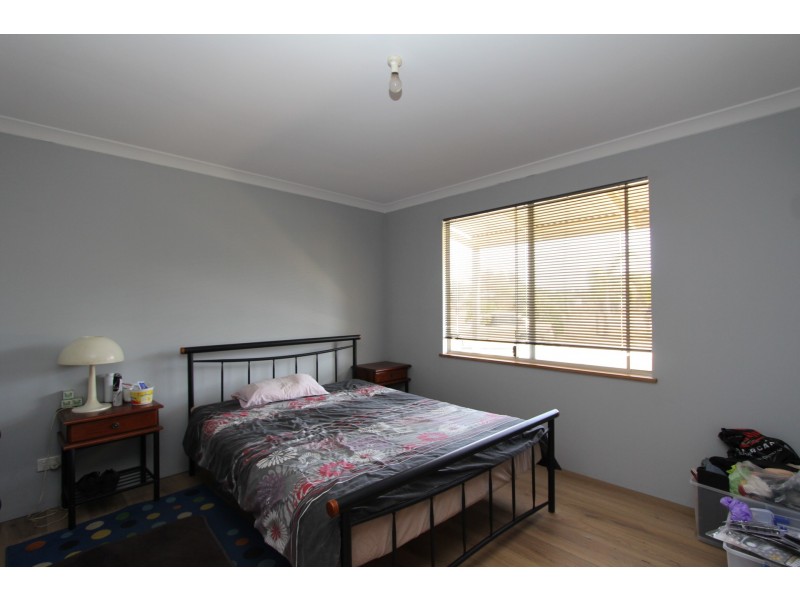 75 Kellet Drive, Darling Downs WA 6122