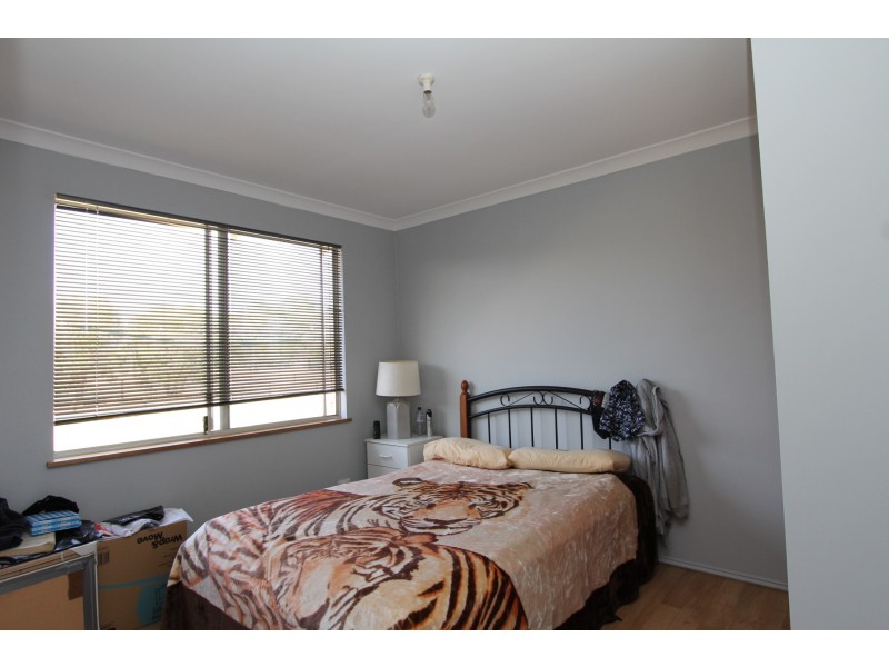 75 Kellet Drive, Darling Downs WA 6122