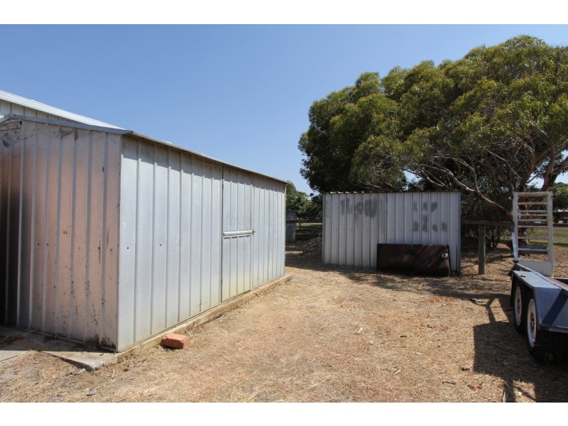 75 Kellet Drive, Darling Downs WA 6122