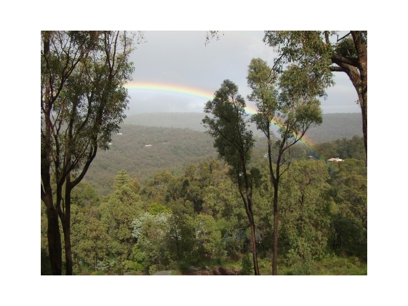 18 Calliandra Place, Roleystone WA 6111