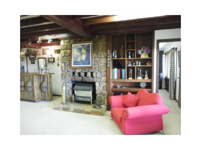 18 Calliandra Place, Roleystone WA 6111