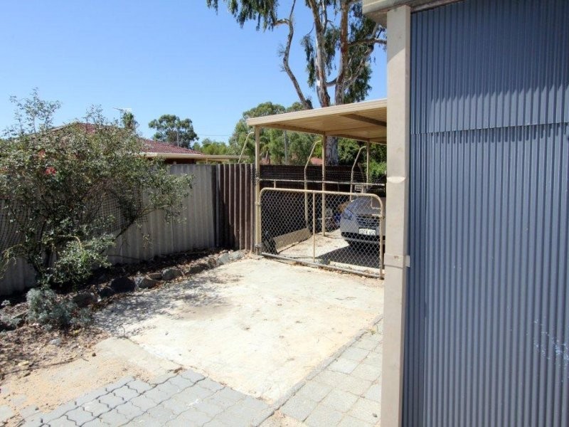 21 Numulgi Street, Armadale WA 6112
