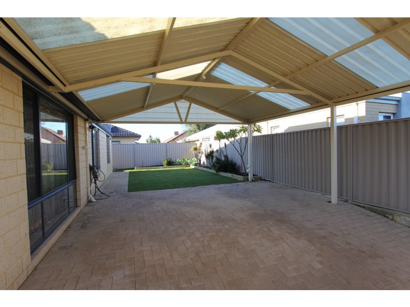 34 Canterbury Trail, Harrisdale WA 6112