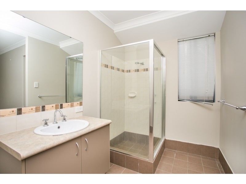 34 Canterbury Trail, Harrisdale WA 6112