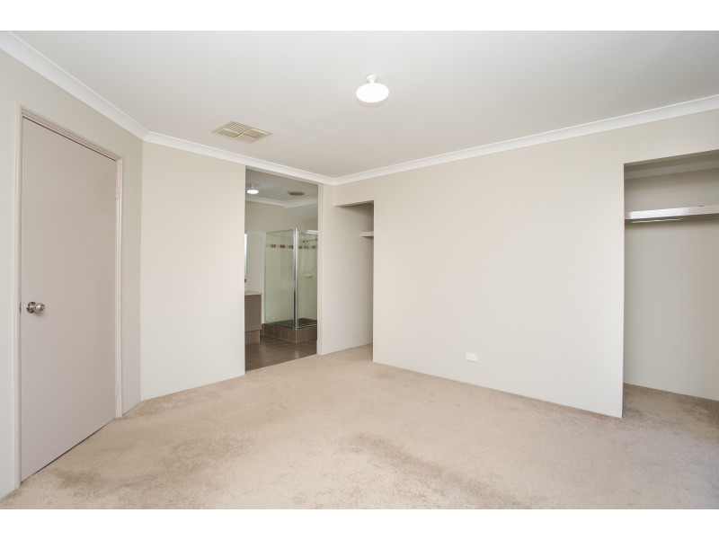 34 Canterbury Trail, Harrisdale WA 6112