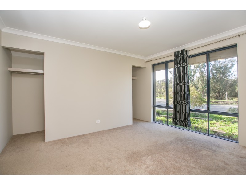 34 Canterbury Trail, Harrisdale WA 6112