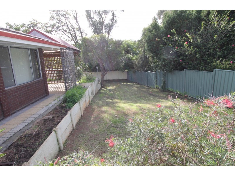 46 Ellis Road, Mount Nasura WA 6112