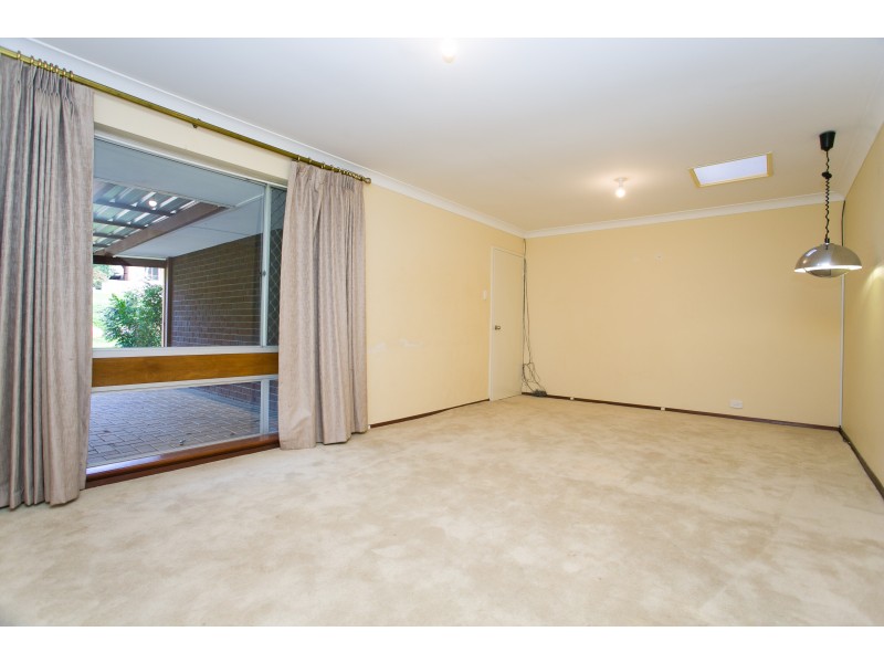 46 Ellis Road, Mount Nasura WA 6112