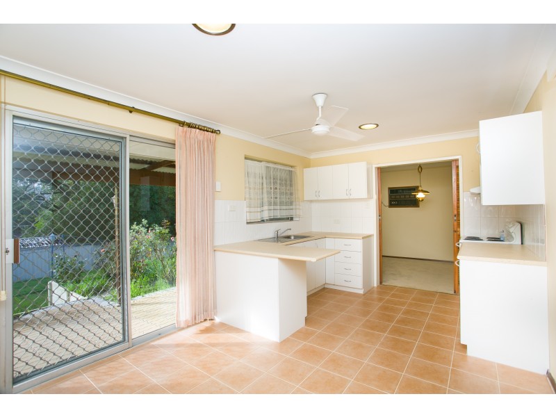 46 Ellis Road, Mount Nasura WA 6112