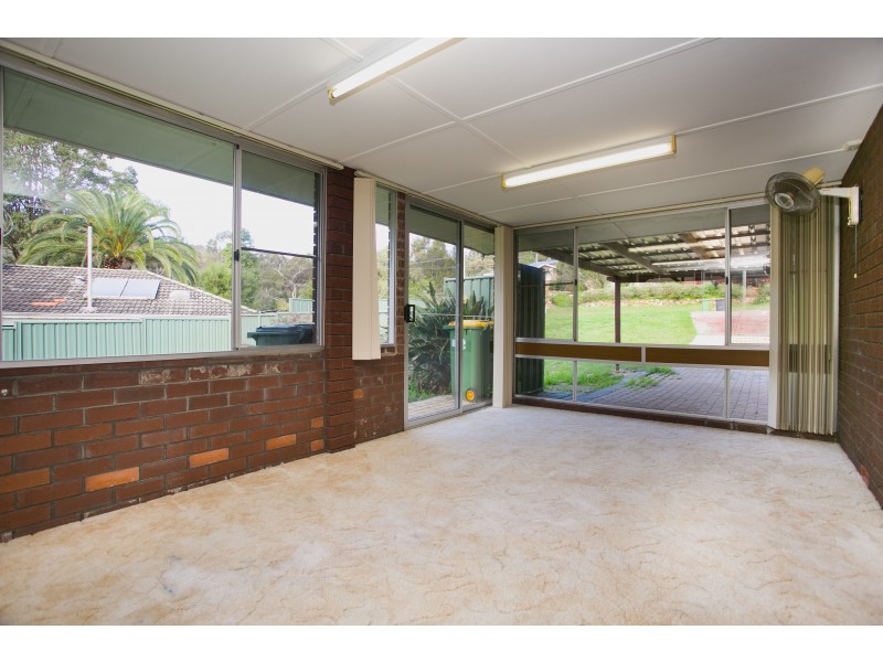 46 Ellis Road, Mount Nasura WA 6112