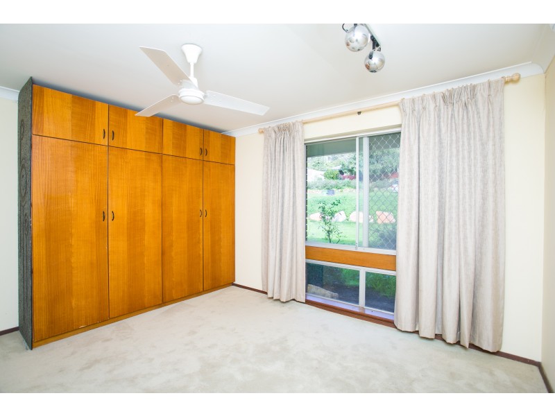 46 Ellis Road, Mount Nasura WA 6112