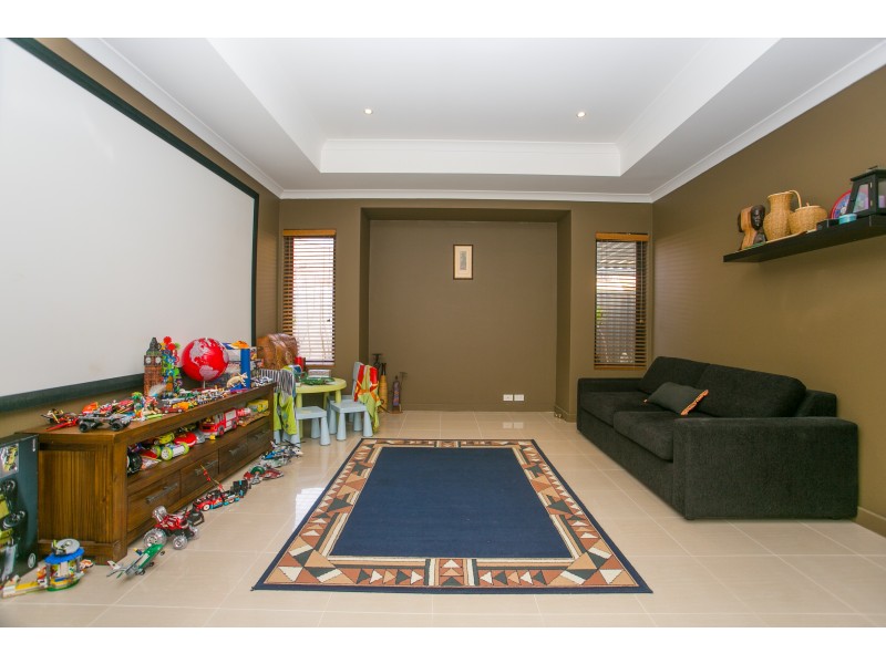 28 Carlow Circle, Waterford WA 6152