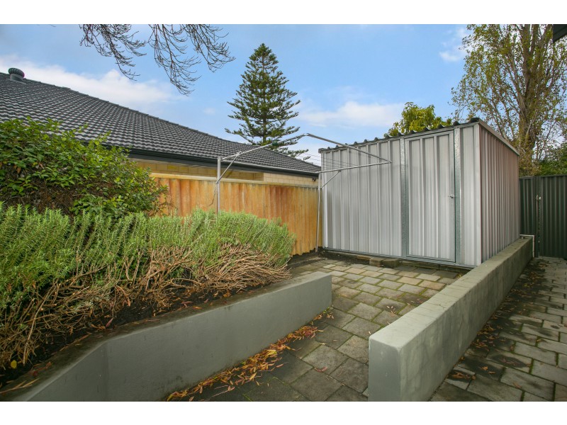 28 Carlow Circle, Waterford WA 6152