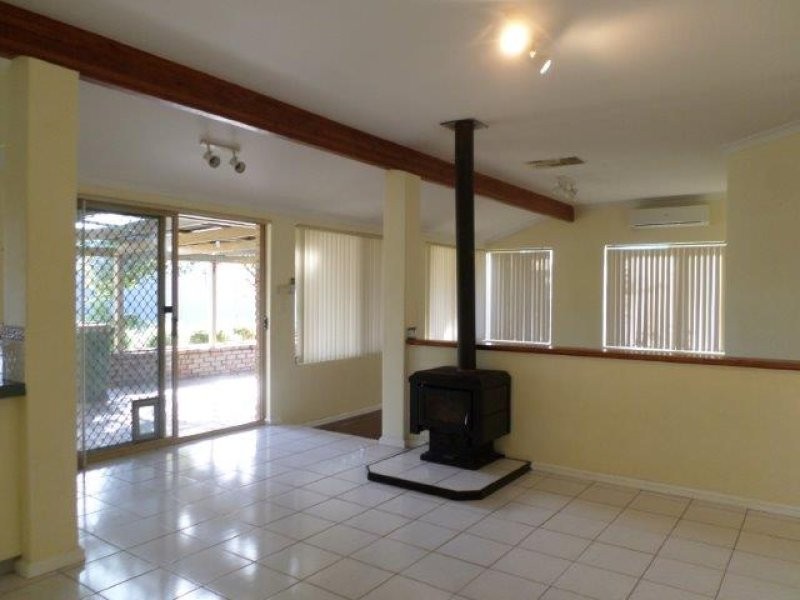 3 Templetonia Retreat, Canning Vale WA 6155