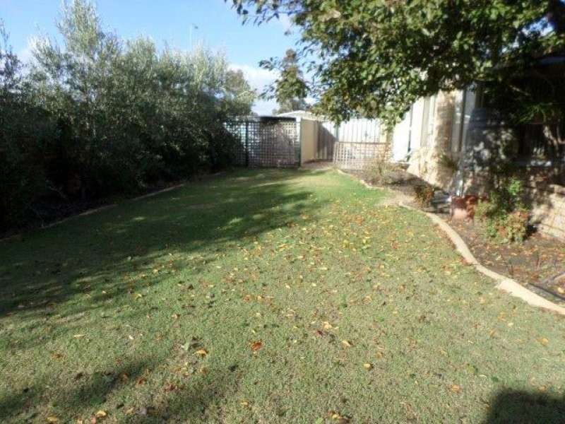 3 Templetonia Retreat, Canning Vale WA 6155