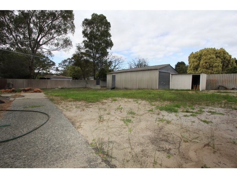 6 Ilma Street, Gosnells WA 6110