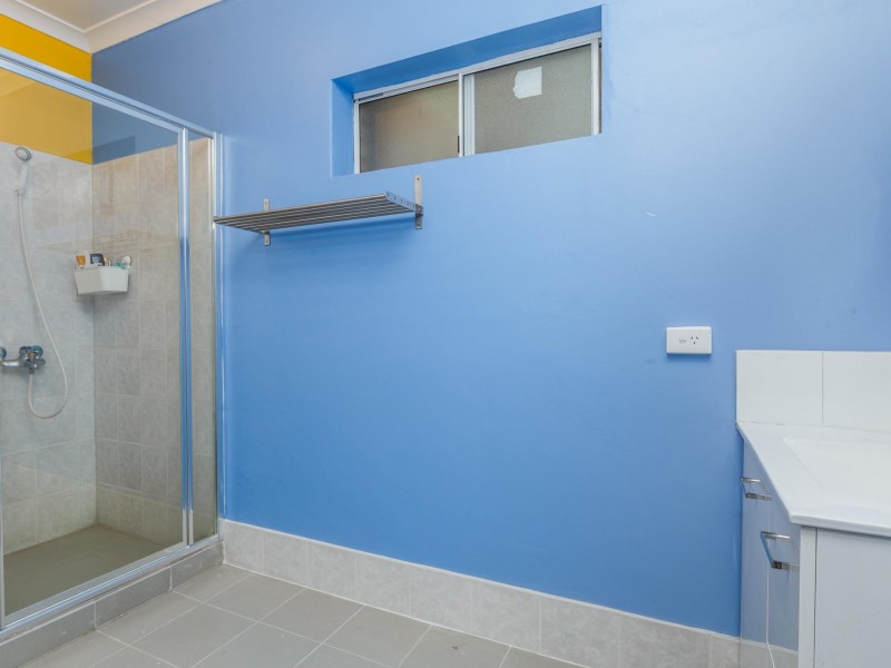 8 Banksia Court, Jandakot WA 6164