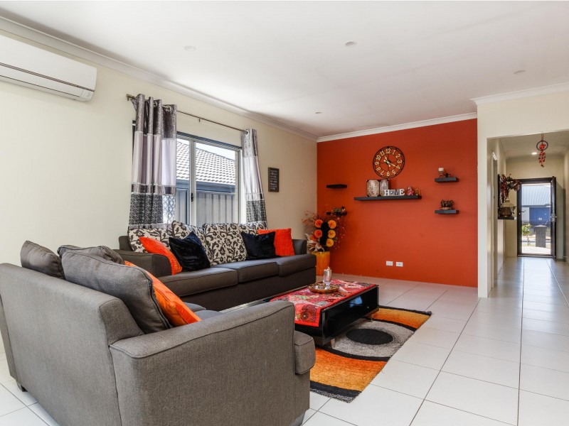 7 Oncidium Way, Seville Grove WA 6112