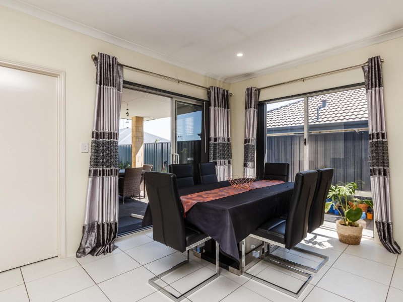 7 Oncidium Way, Seville Grove WA 6112