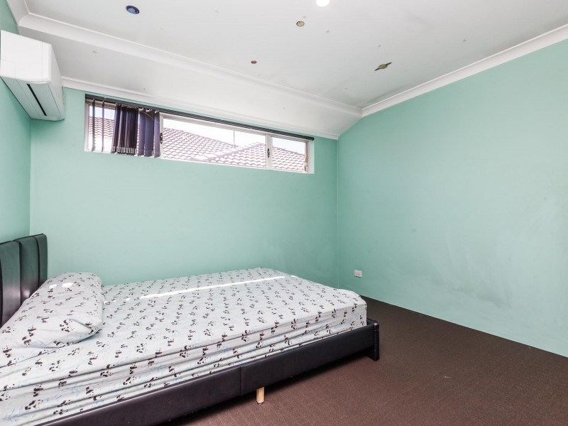 7 Oncidium Way, Seville Grove WA 6112