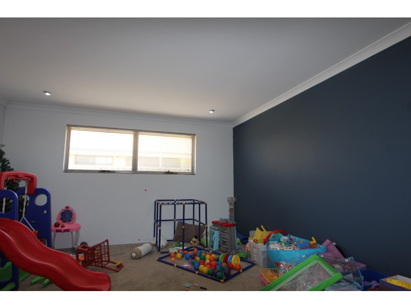 19 Crested Turn, Harrisdale WA 6112