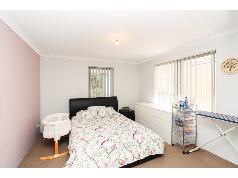 18 Brookdale Way, Meadow Springs WA 6210